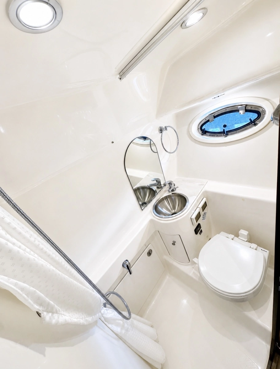 2015 Tiara Yachts 3100 Coronet