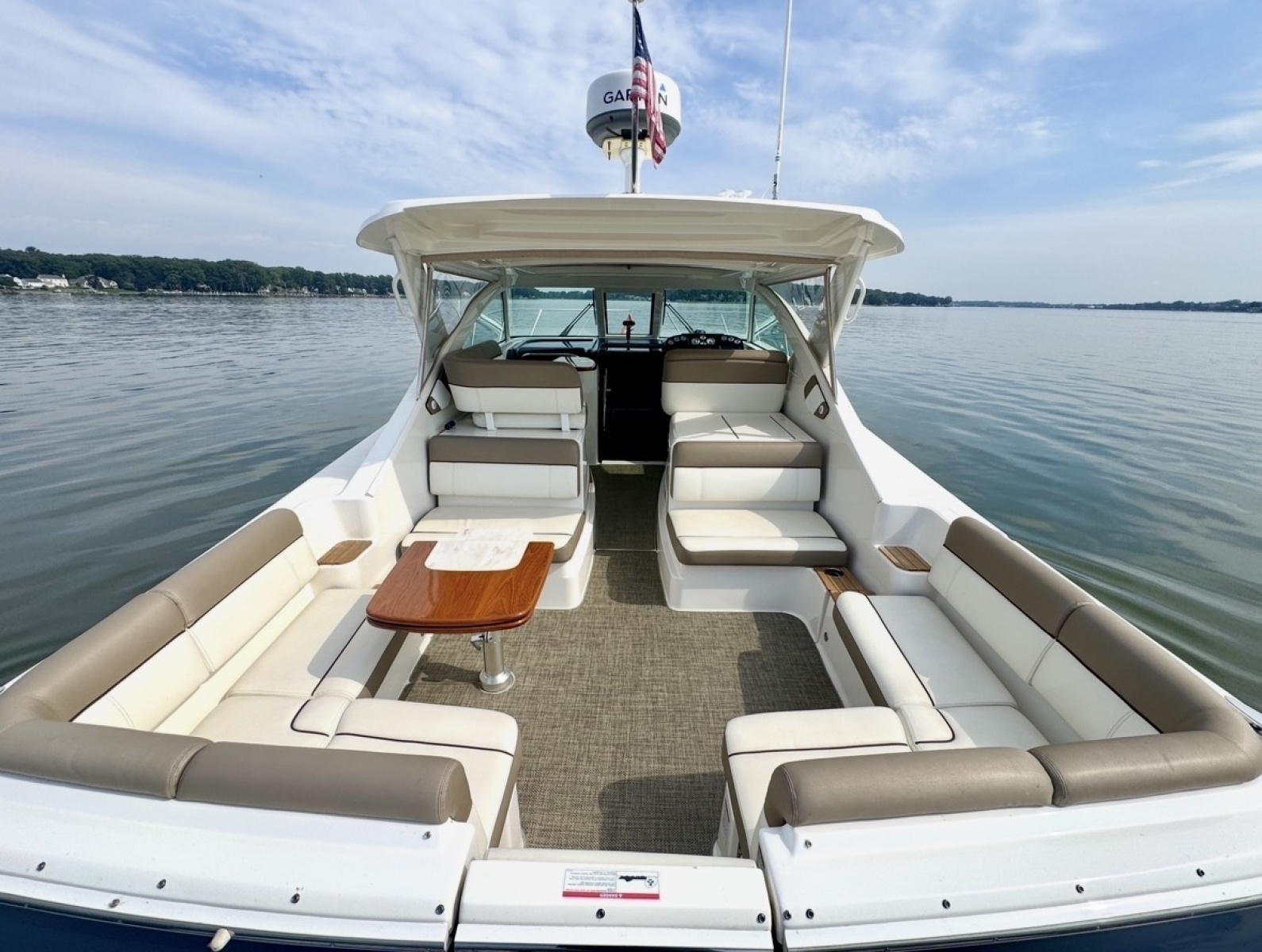 2015 Tiara Yachts 3100 Coronet