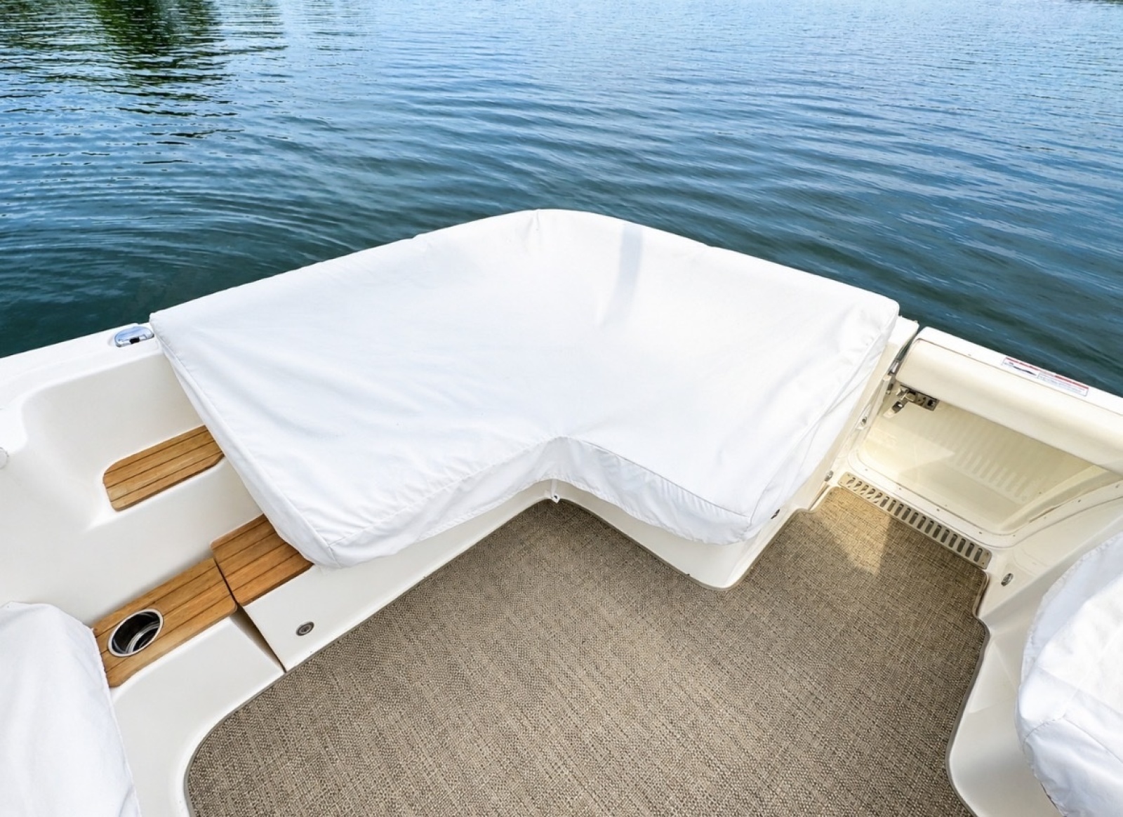 2015 Tiara Yachts 3100 Coronet
