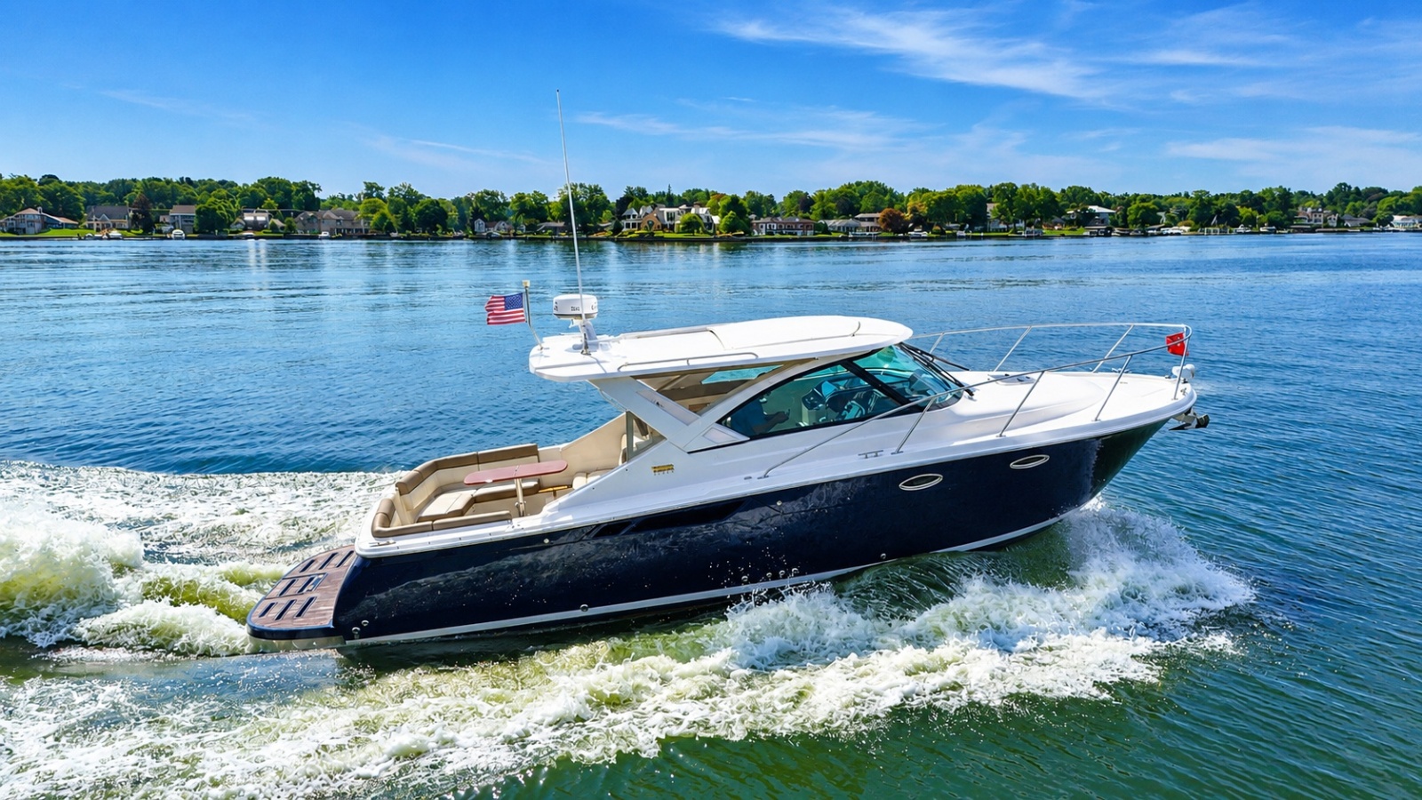 2015 Tiara Yachts 3100 Coronet
