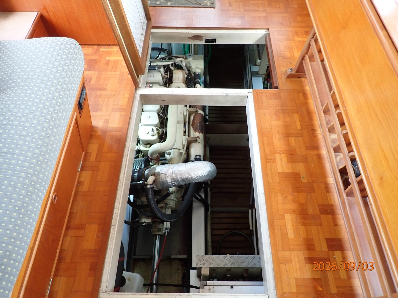 42' Grand Banks engine room access1
