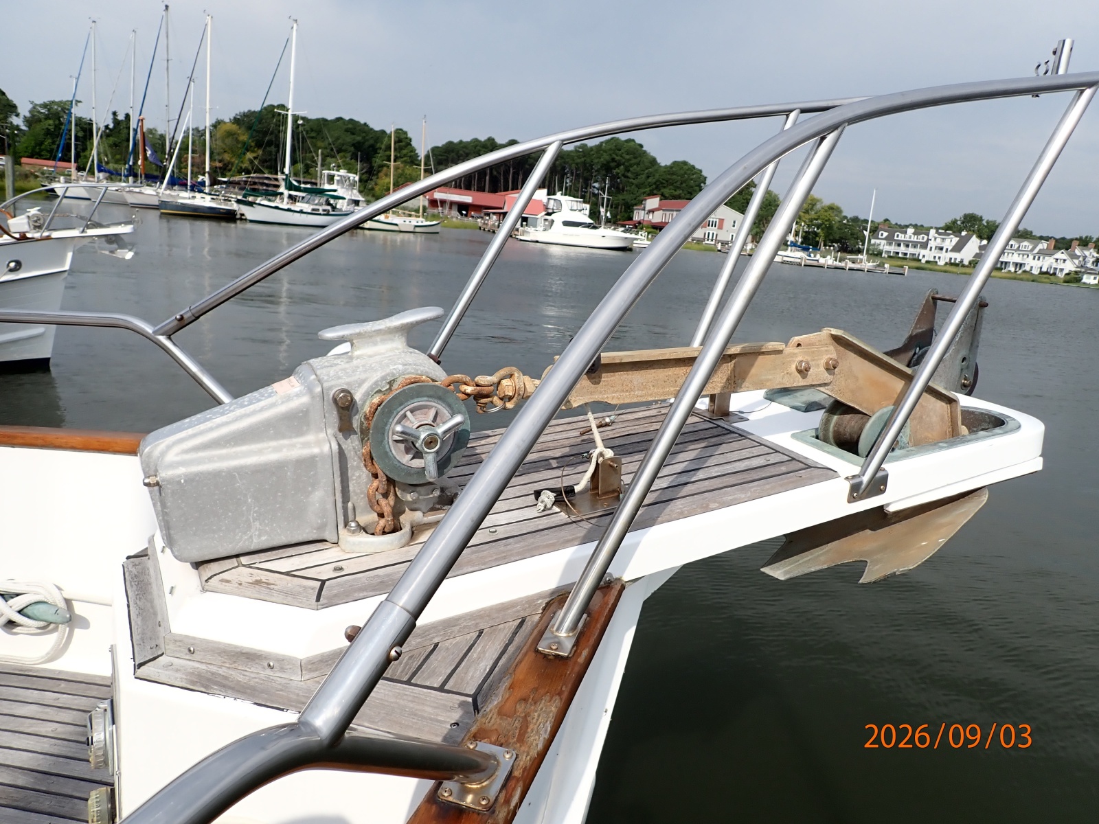 42' Grand Banks anchor windlass1