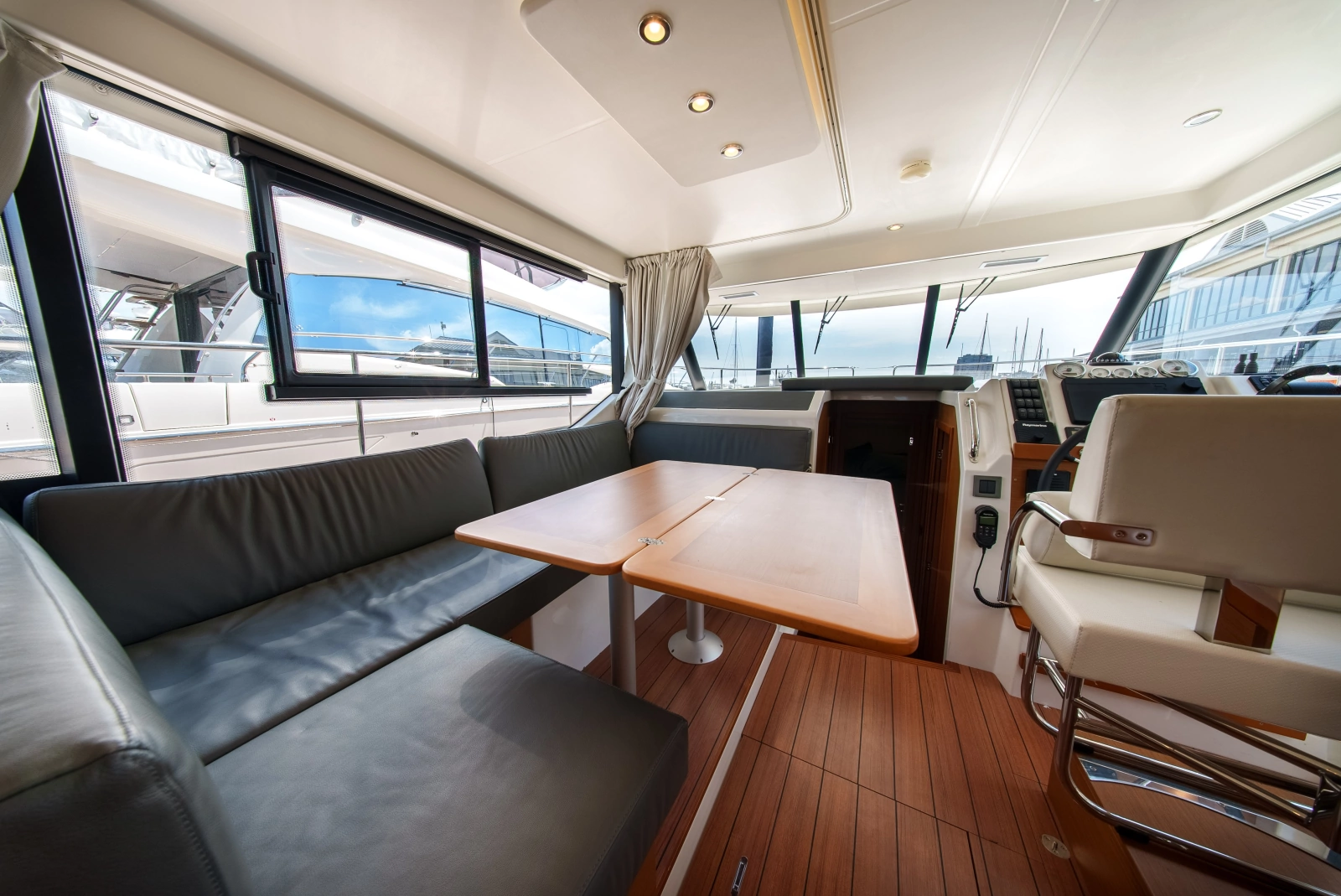 2026 Beneteau Swift Trawler 54