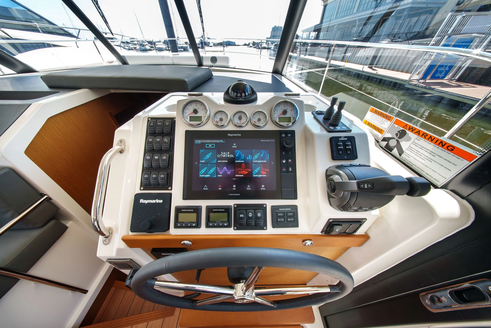 2026 Beneteau Swift Trawler 54