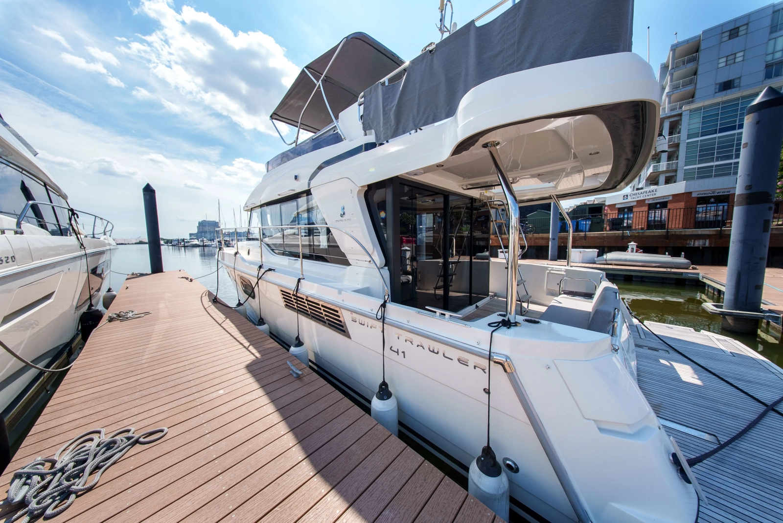 2026 Beneteau Swift Trawler 54