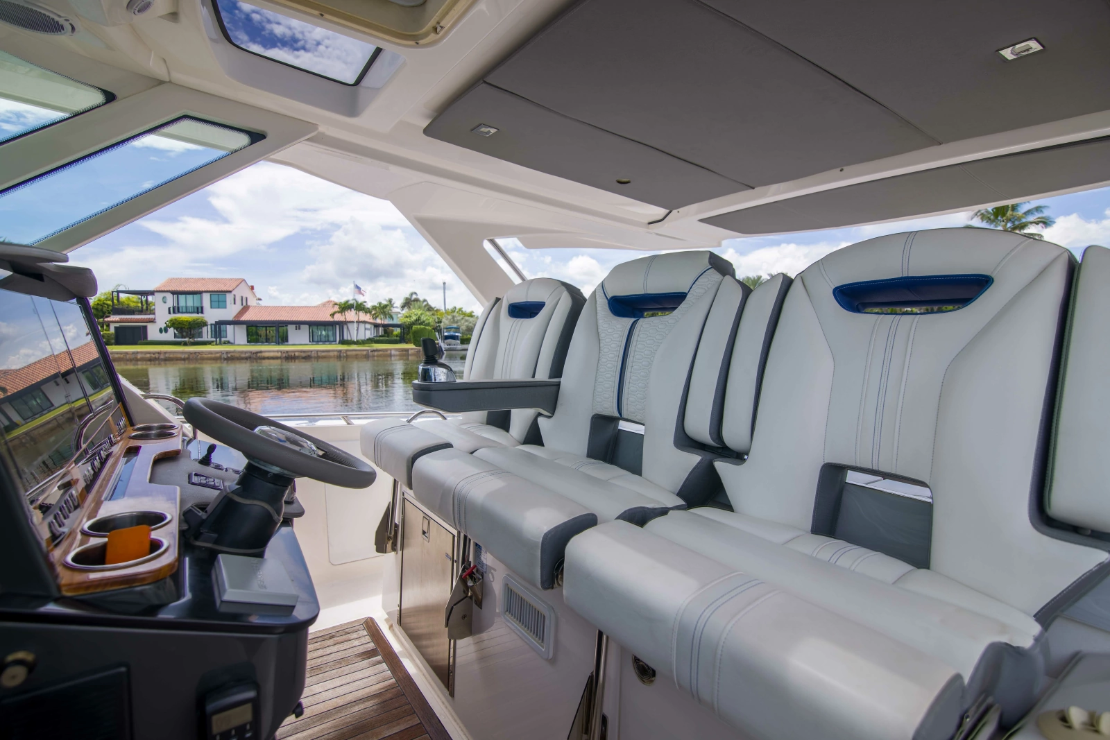 Tiara Yachts 38LS - One One