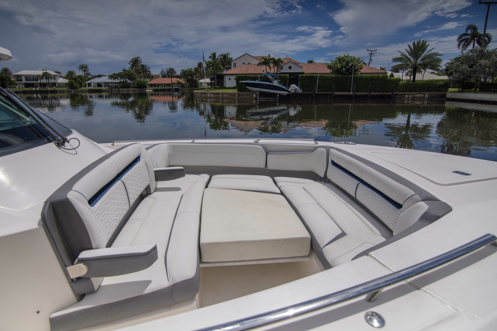 Tiara Yachts 38LS - One One