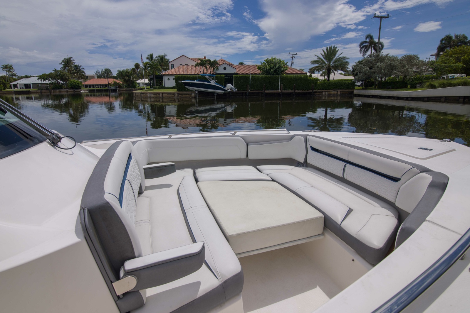 Tiara Yachts 38LS - One One