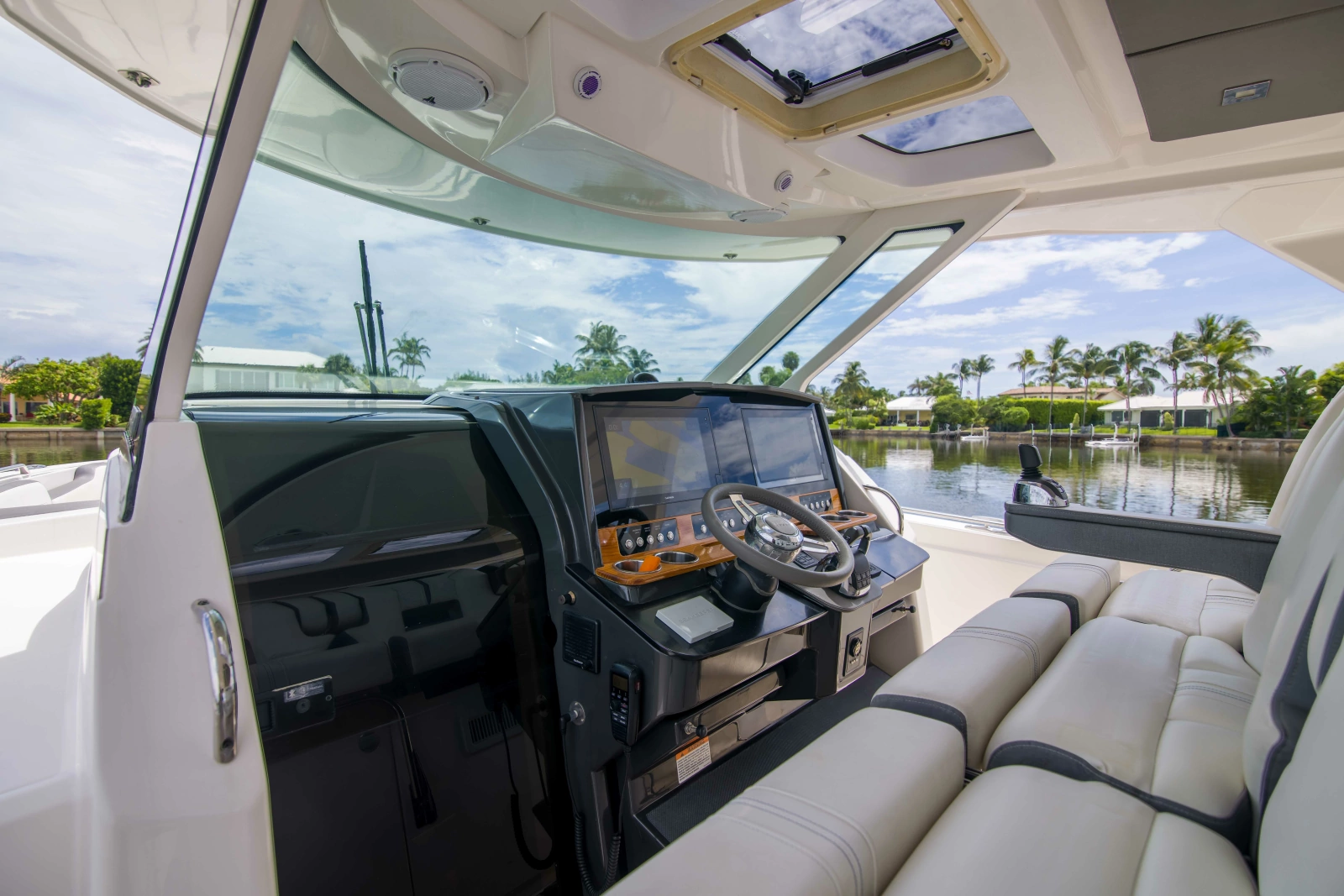Tiara Yachts 38LS - One One