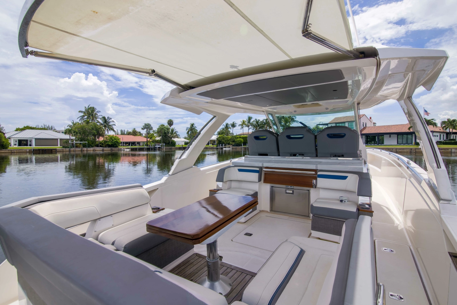 Tiara Yachts 38LS - One One