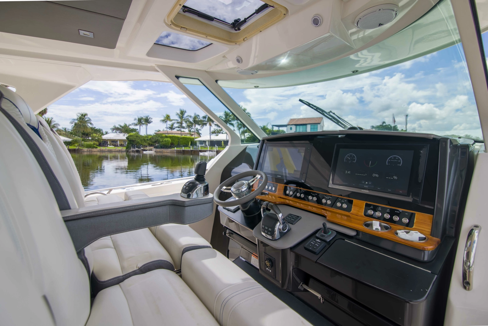 Tiara Yachts 38LS - One One