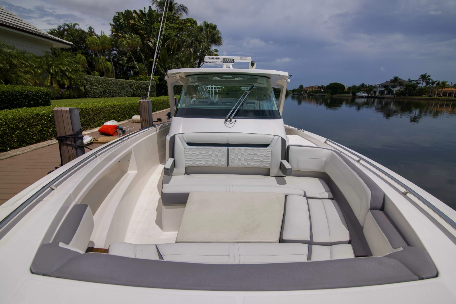 Tiara Yachts 38LS - One One