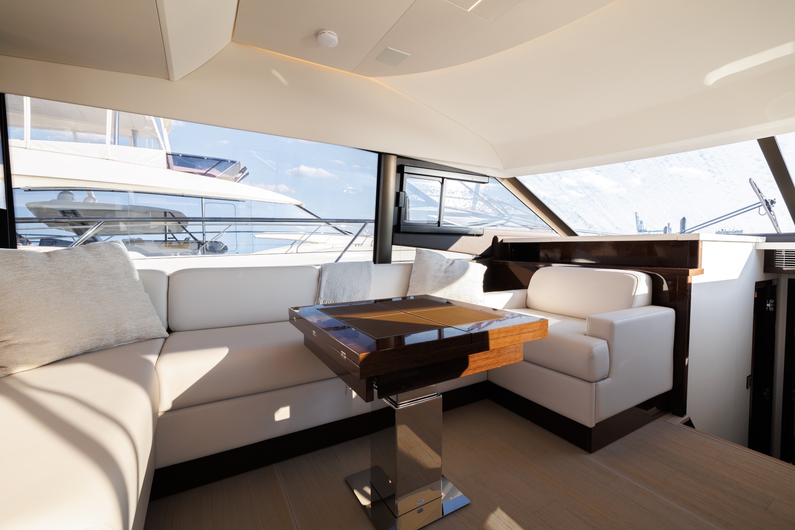 2026 Prestige 520