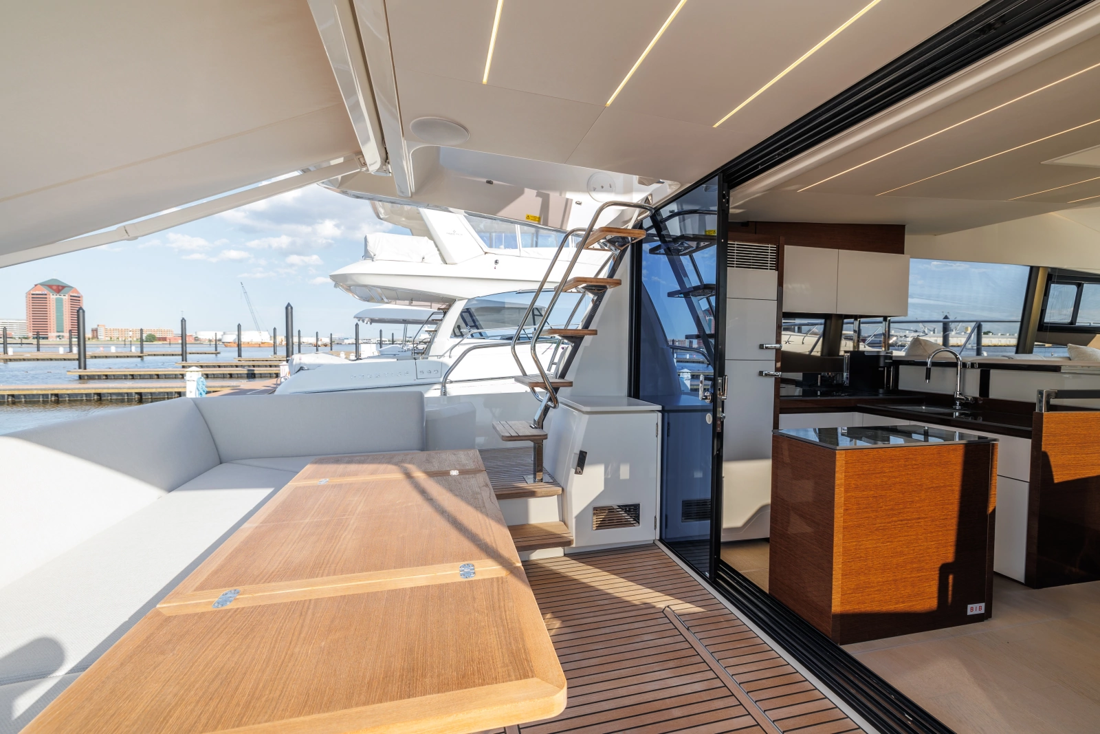 2026 Prestige 520