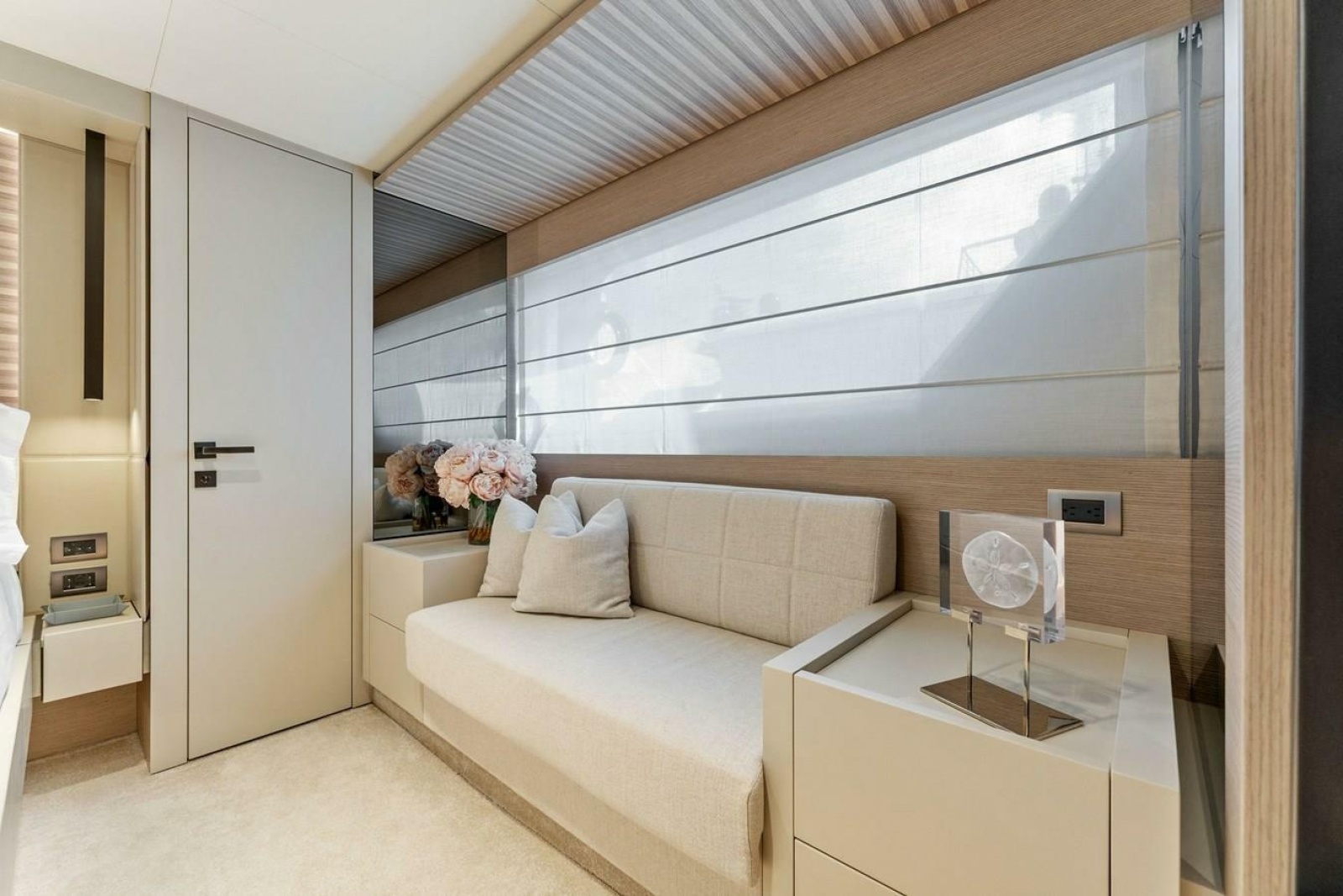 2020 Ferretti Yachts 670 Motoryacht