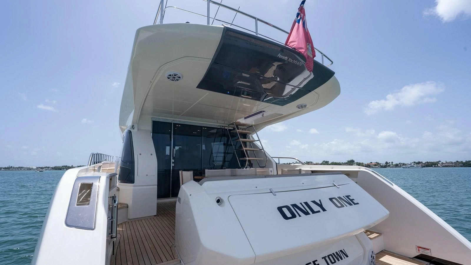 2020 Ferretti Yachts 670 Motoryacht