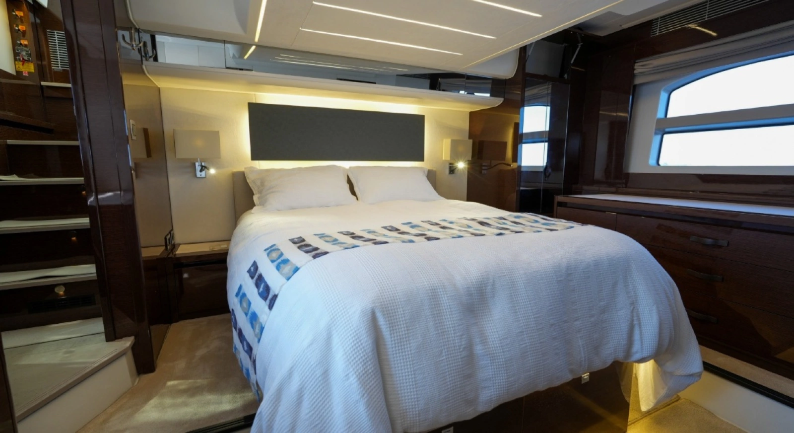 59ft Prestige Yacht For Sale