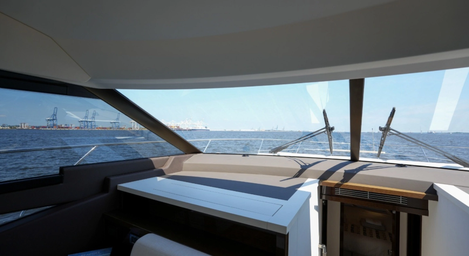 59ft Prestige Yacht For Sale