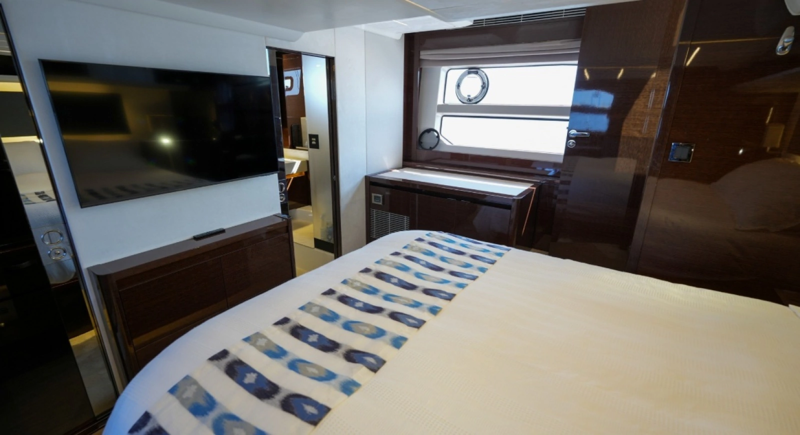 59ft Prestige Yacht For Sale