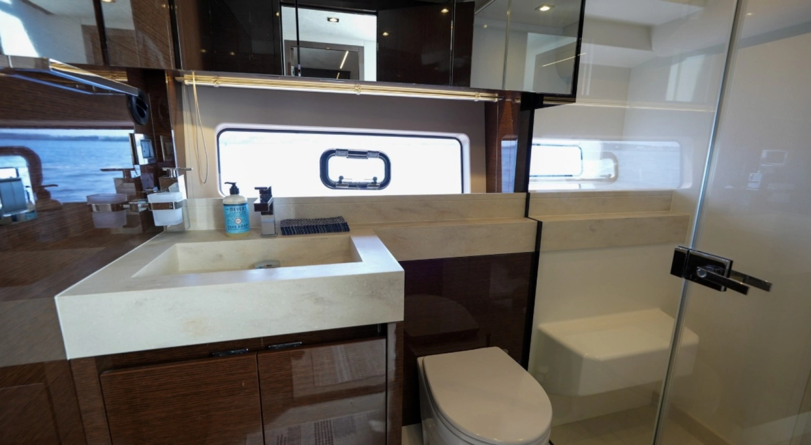 59ft Prestige Yacht For Sale