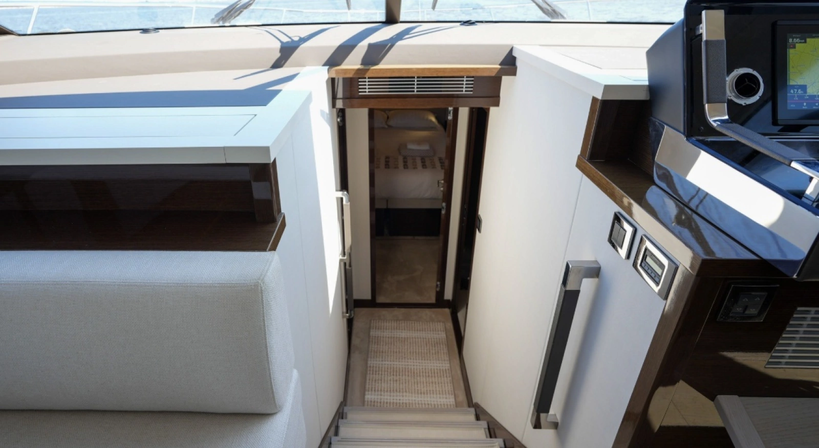 59ft Prestige Yacht For Sale