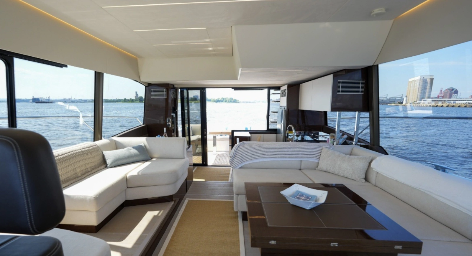 59ft Prestige Yacht For Sale