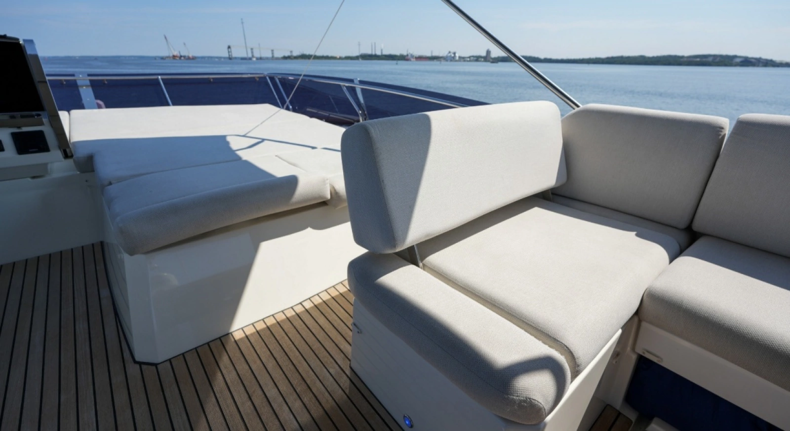59ft Prestige Yacht For Sale