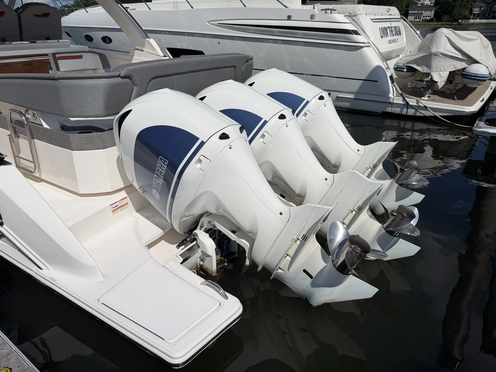 2019 Tiara Yachts 