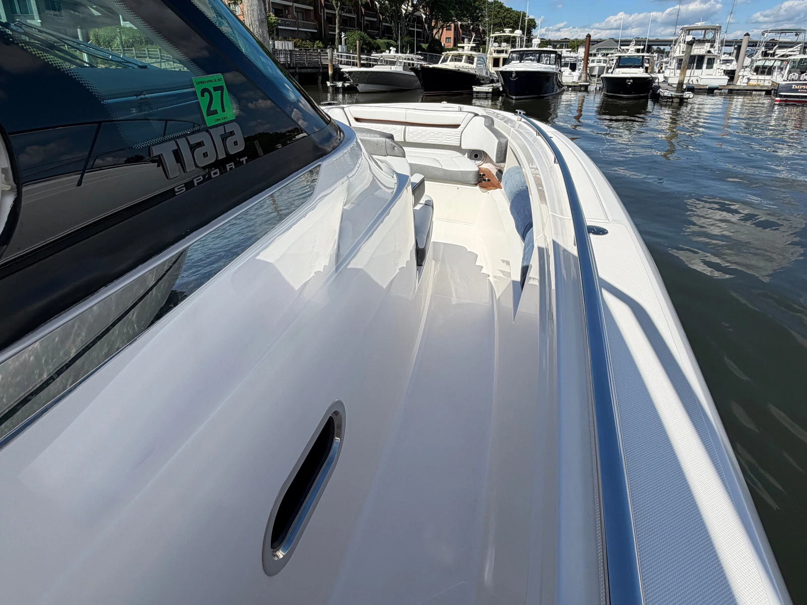 2019 Tiara Yachts 
