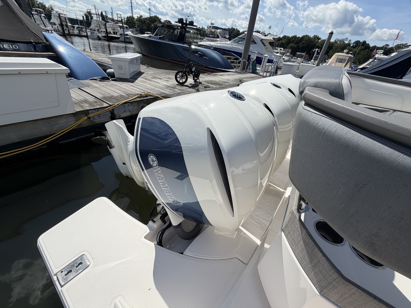 2019 Tiara Yachts 