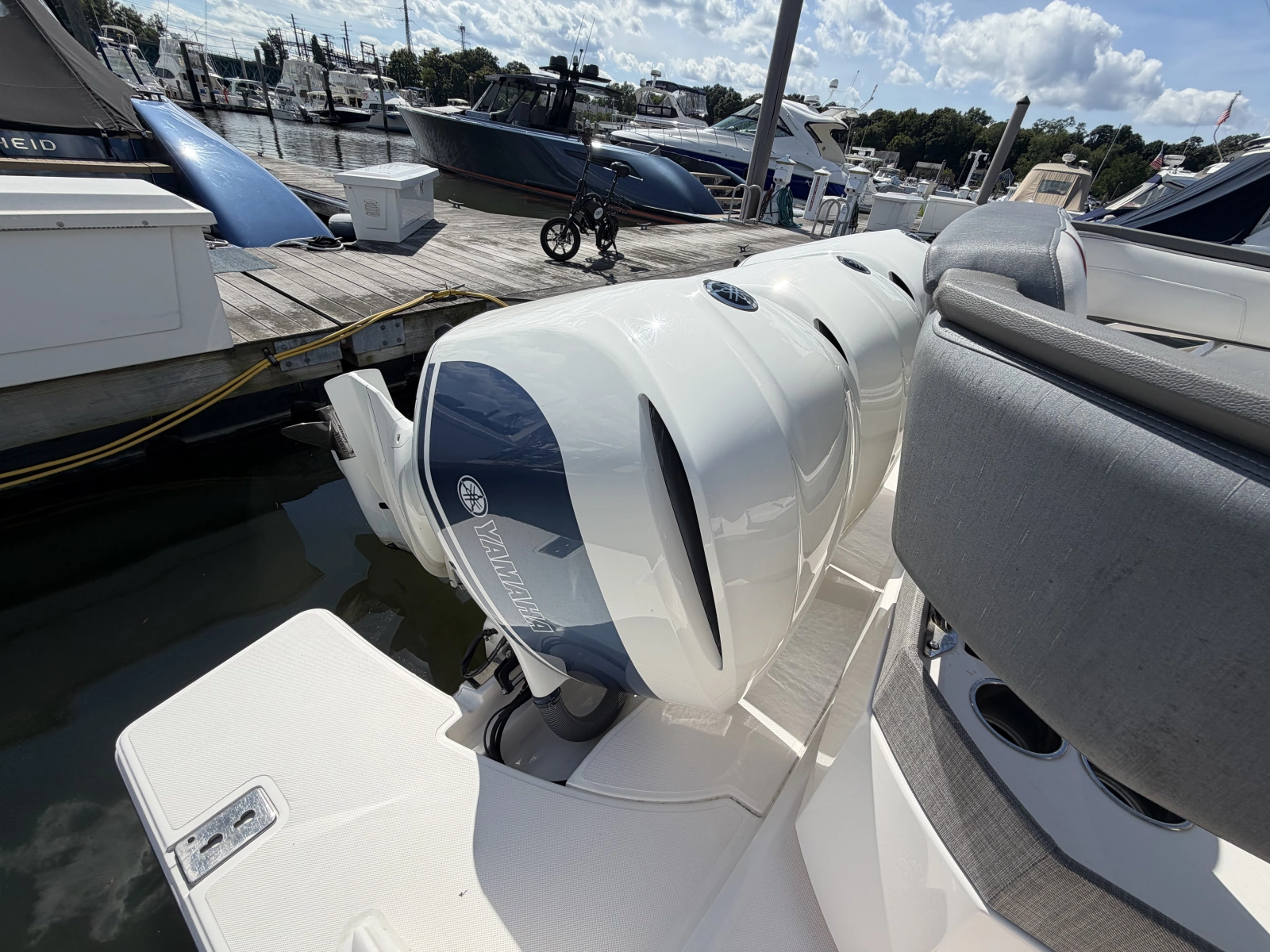 2019 Tiara Yachts 