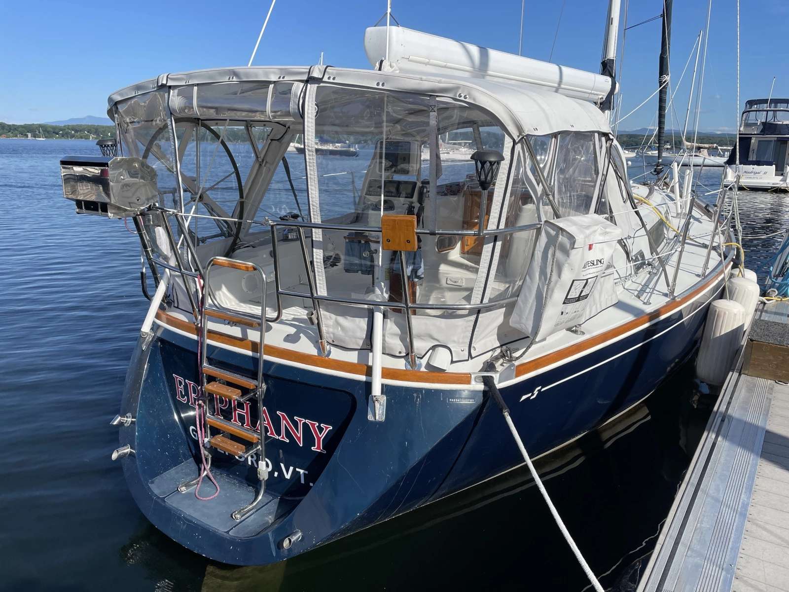 EPIPHANY 36ft Sabre Yacht For Sale