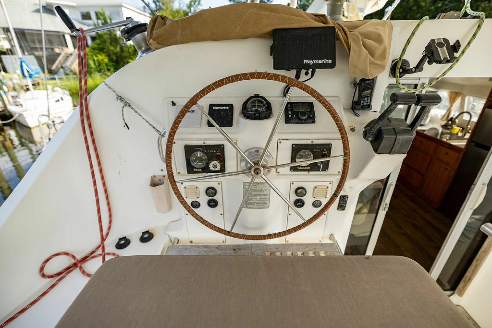 2001 Lagoon 410