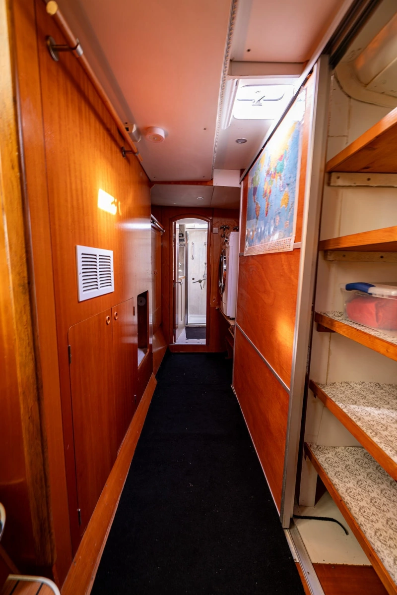 2001 Lagoon 410