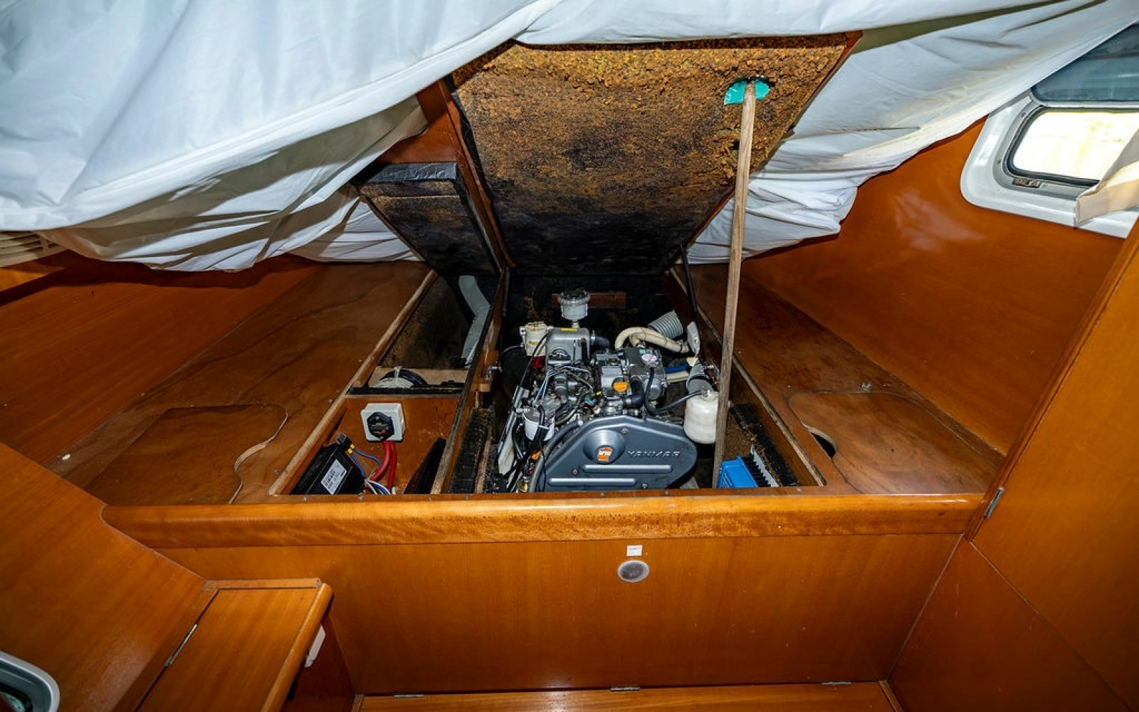 2001 Lagoon 410