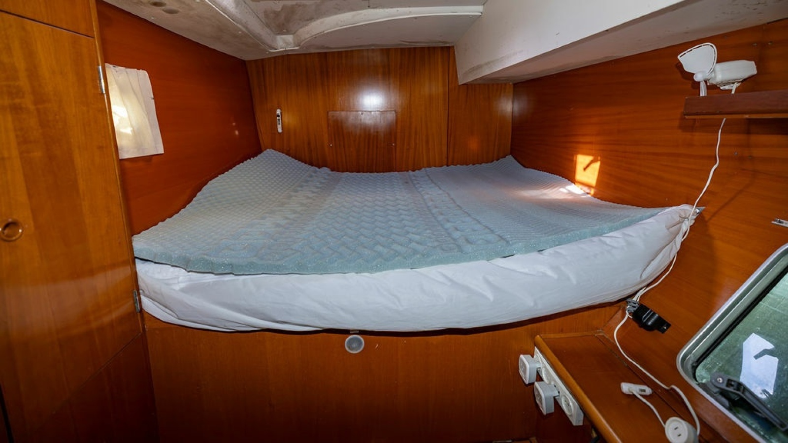 2001 Lagoon 410