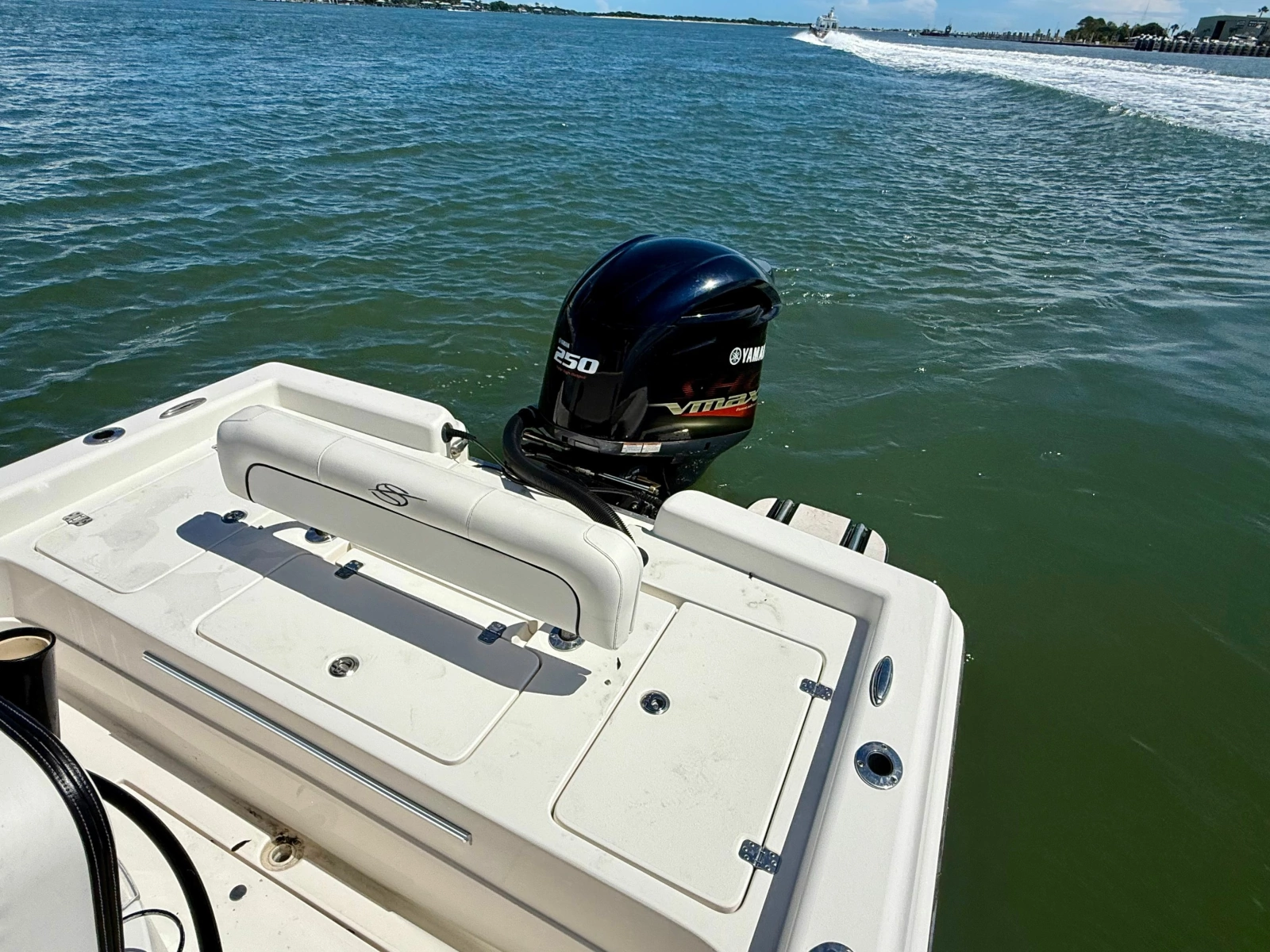 2019 ShearWater 23 LTZ