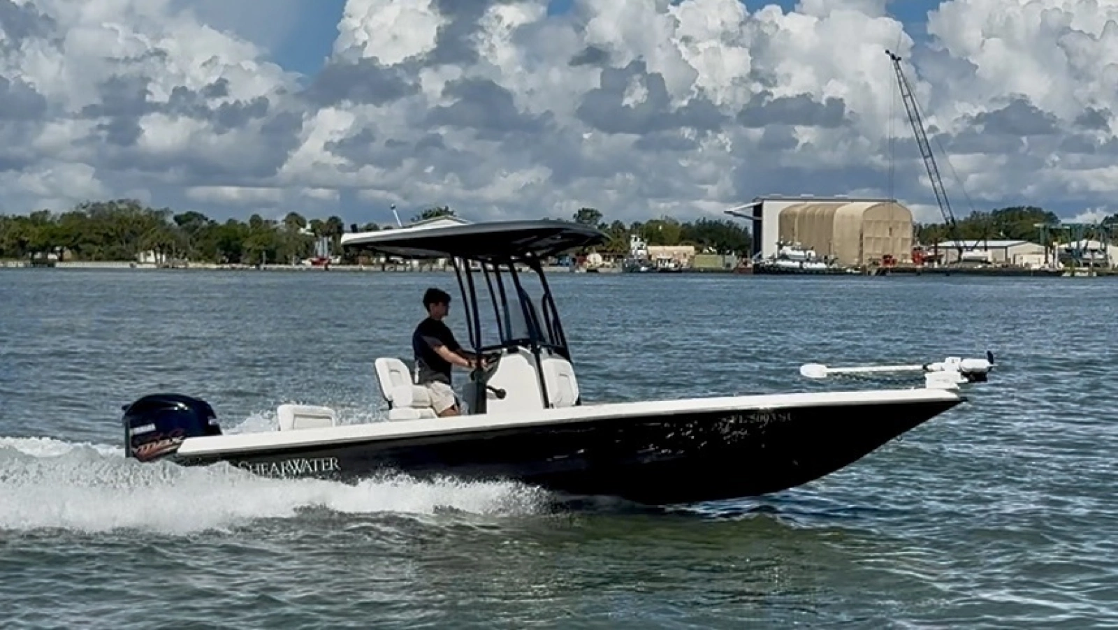 2019 ShearWater 23 LTZ