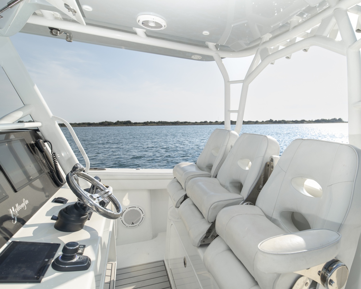 2017 Yellowfin 42 CC