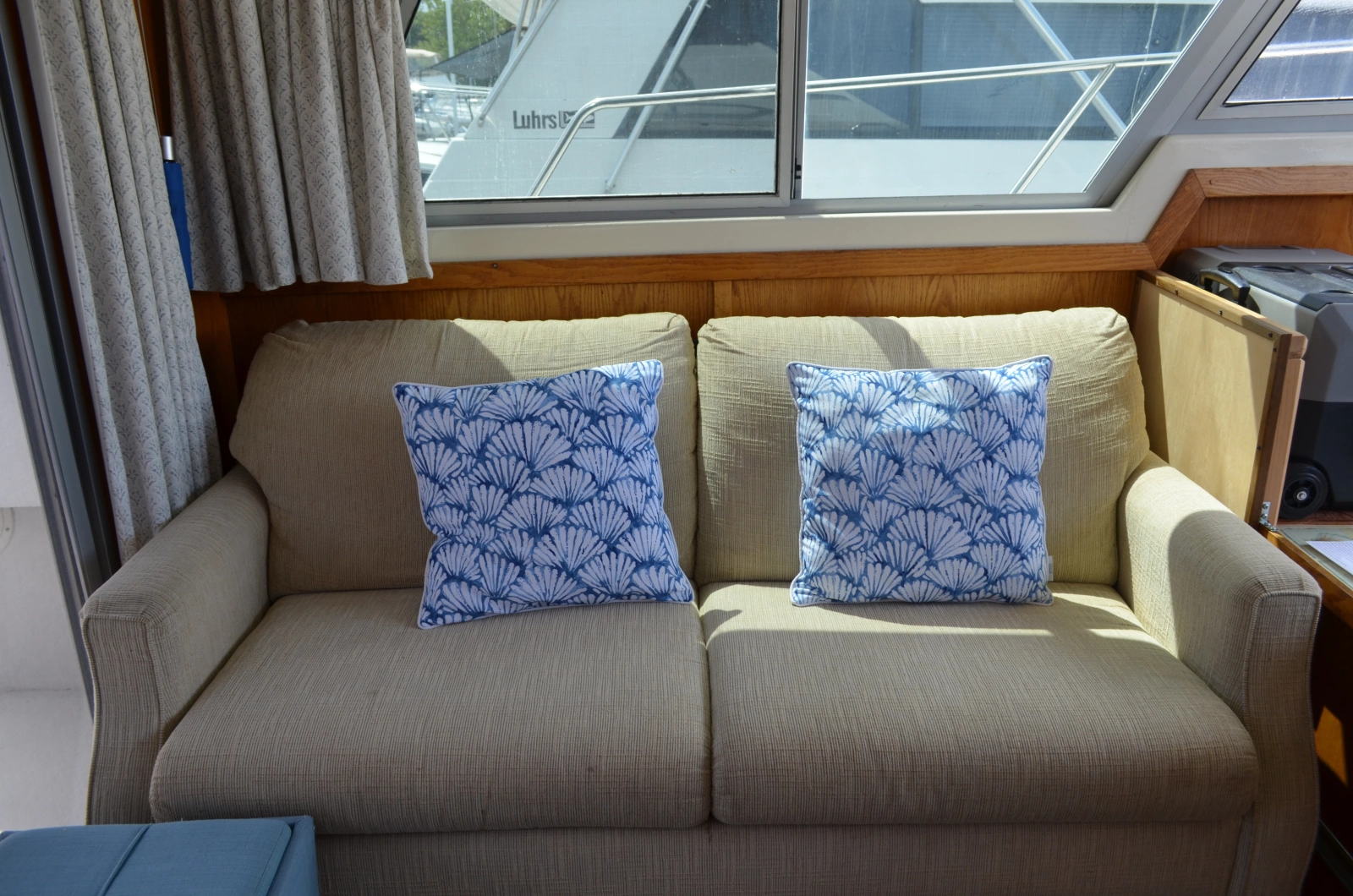Weather or Knot 34ft Silverton Yacht For Sale