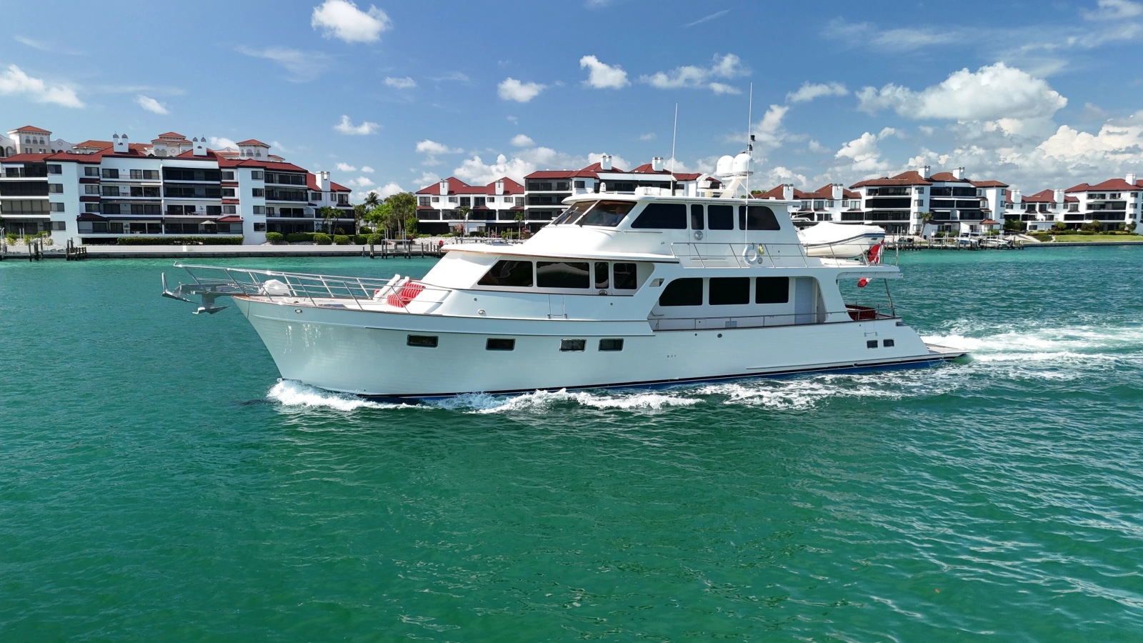 2020 Marlow Explorer 70E-CB