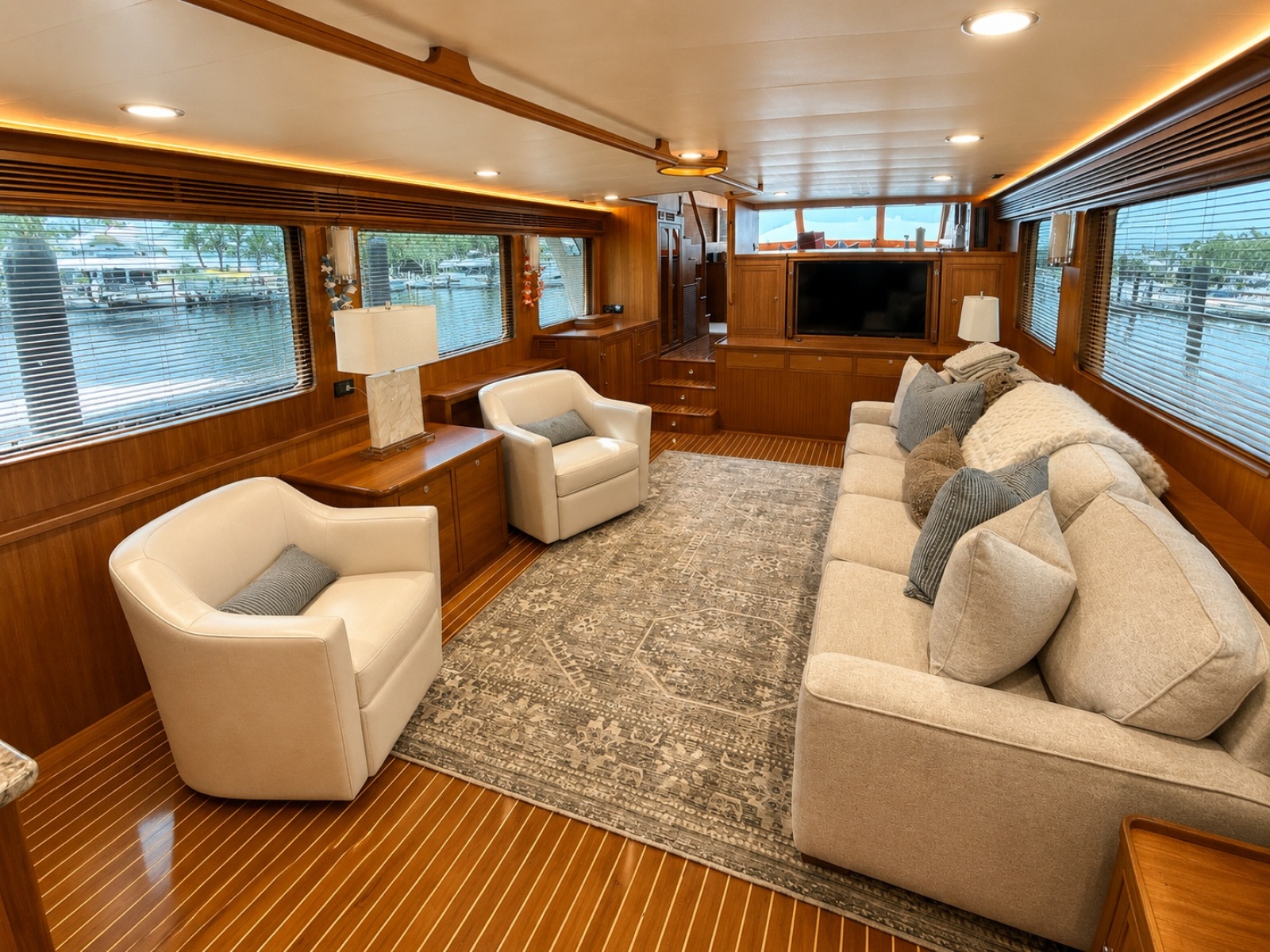 2020 Marlow Explorer 70E-CB