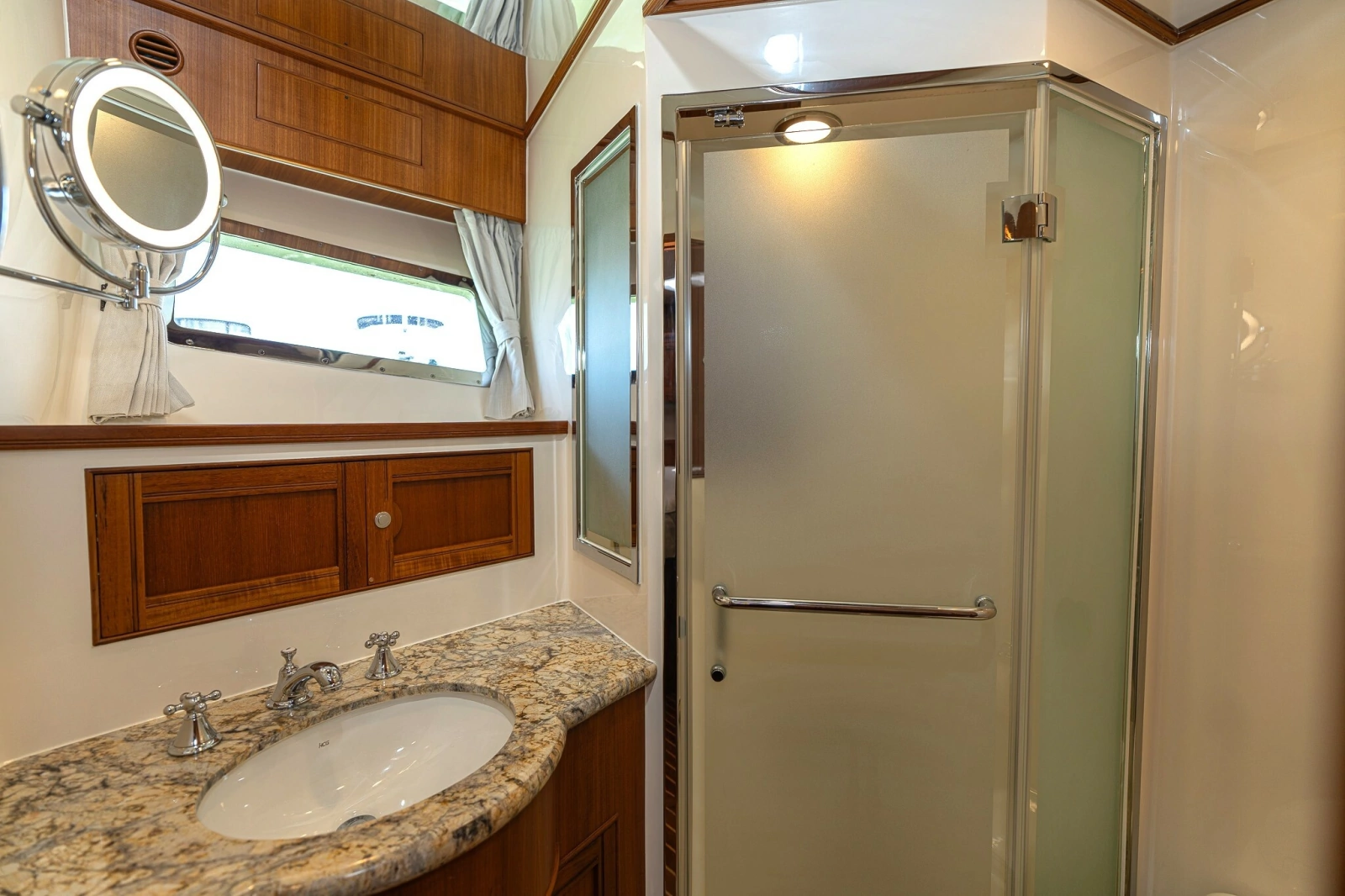 2020 Marlow Explorer 70E-CB
