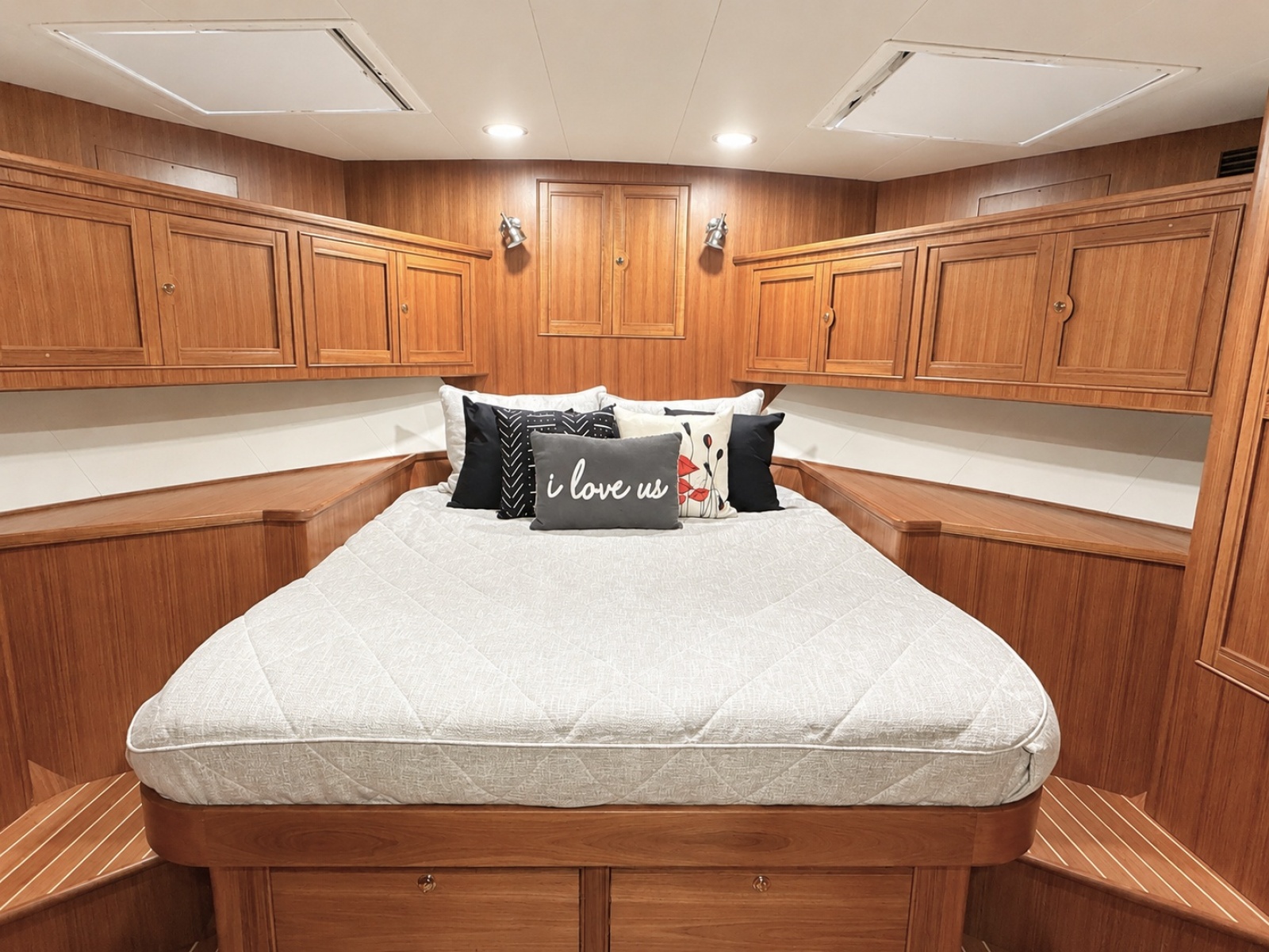 2020 Marlow Explorer 70E-CB
