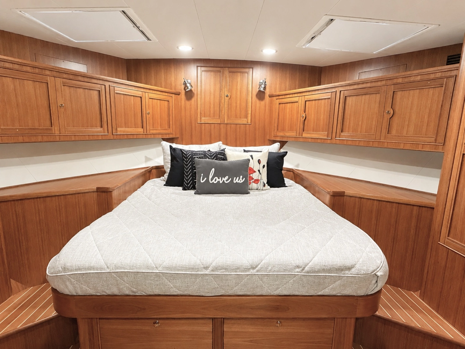 2020 Marlow Explorer 70E-CB