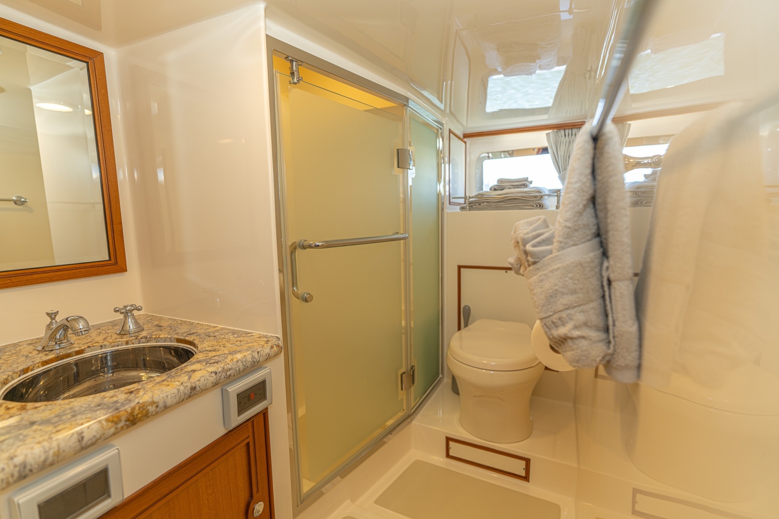 2020 Marlow Explorer 70E-CB