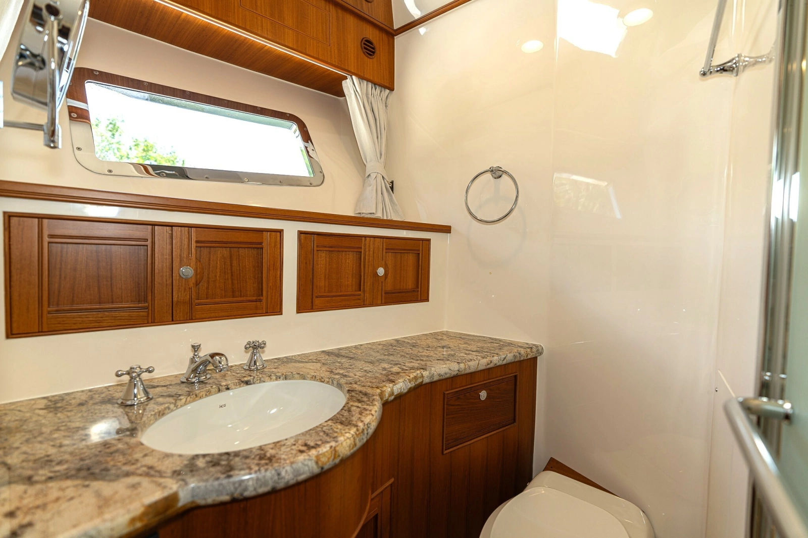 2020 Marlow Explorer 70E-CB