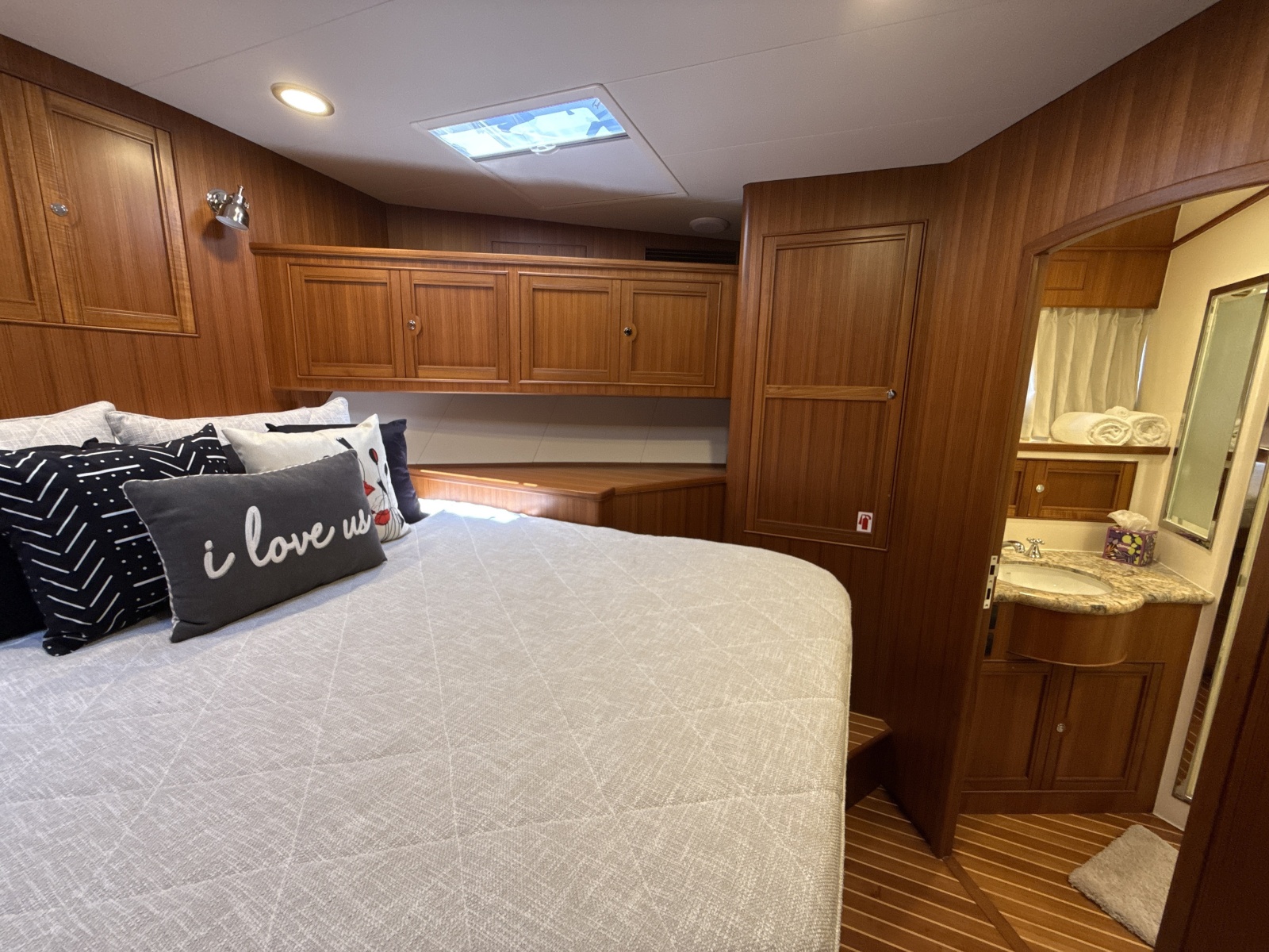 2020 Marlow Explorer 70E-CB