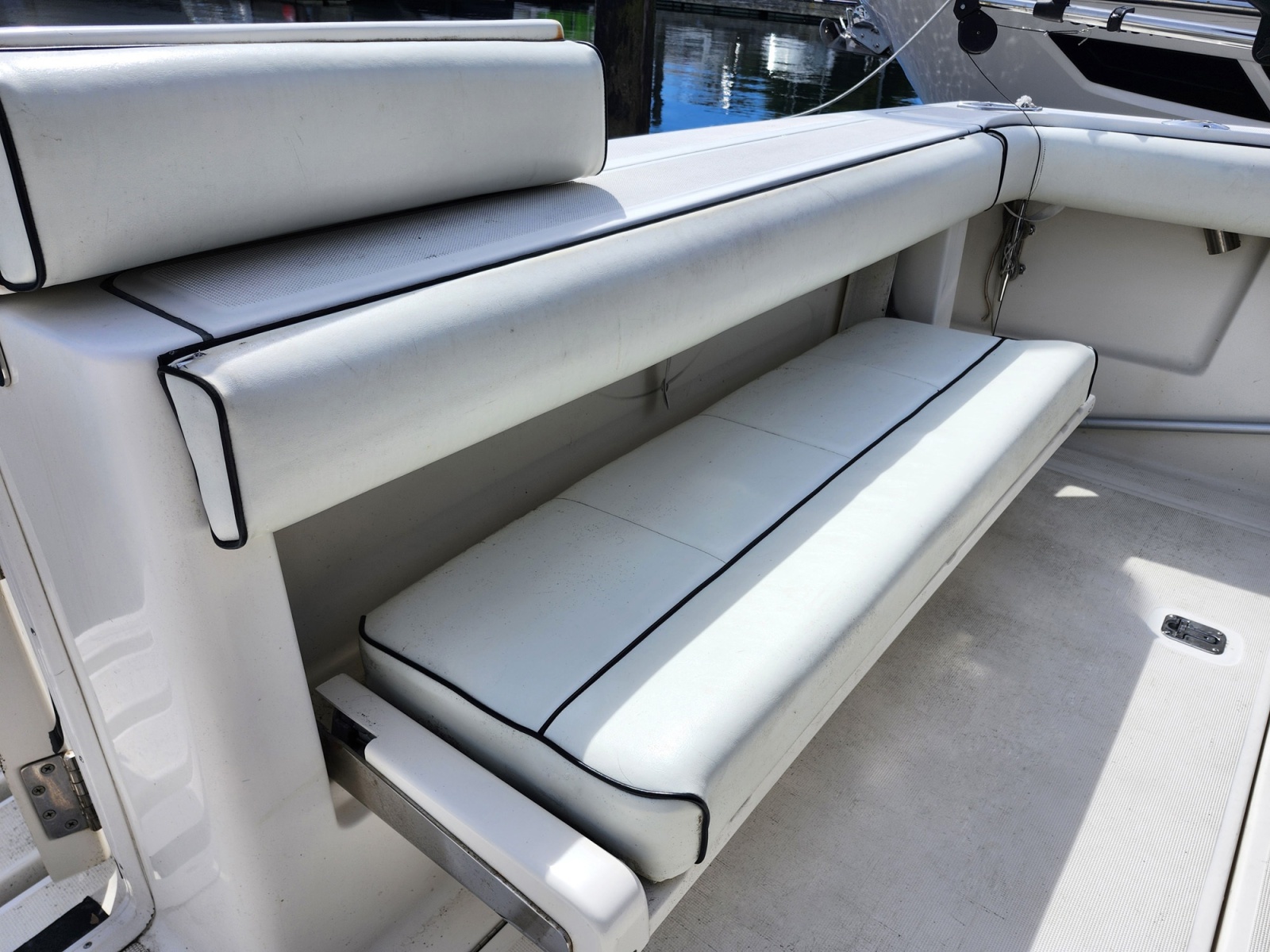 1995 Tiara Sport 3100 Open