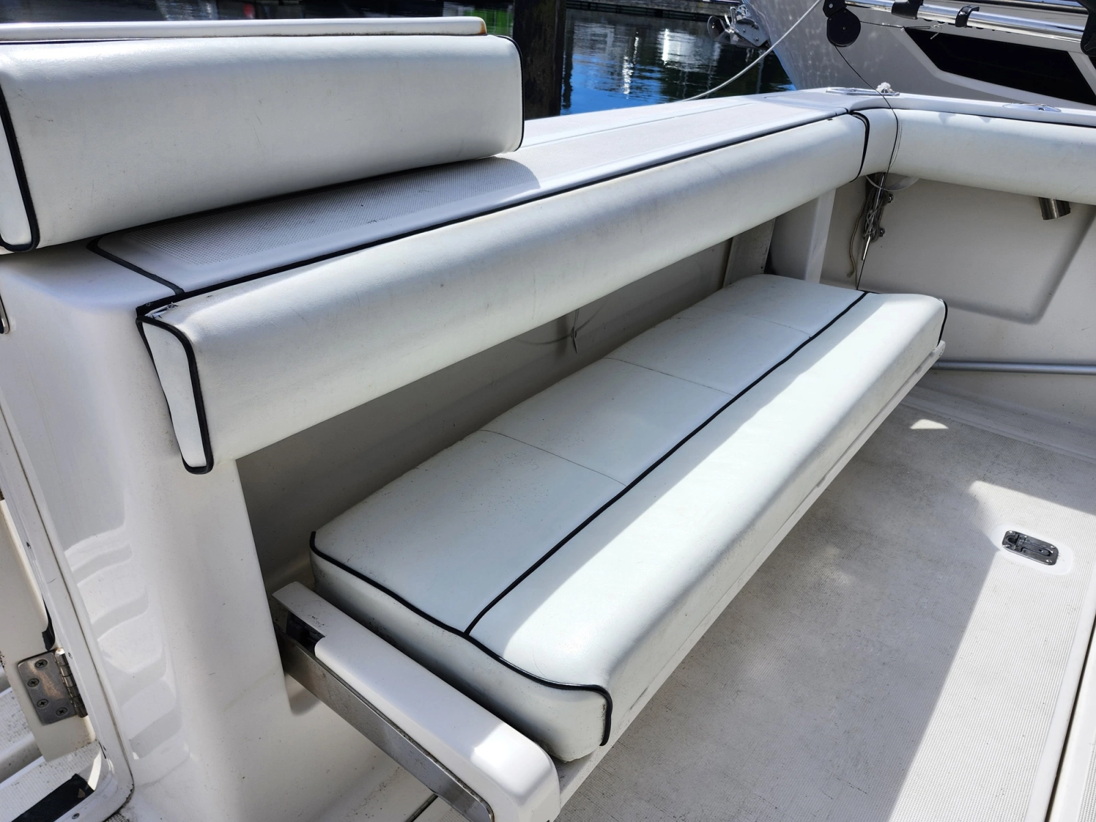 1995 Tiara Sport 3100 Open